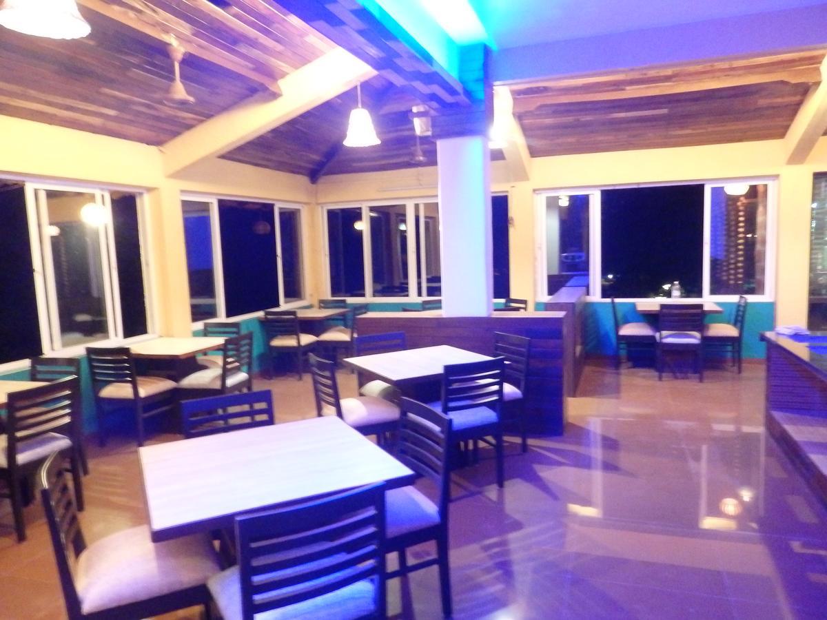 Cherilyn Monta Resort - Ratnagiri Vatul Exteriér fotografie